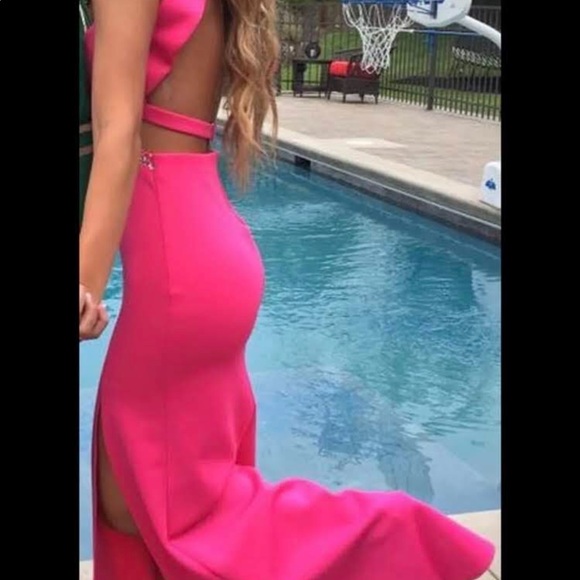 Pink prom/ formal dress - Picture 3 of 3